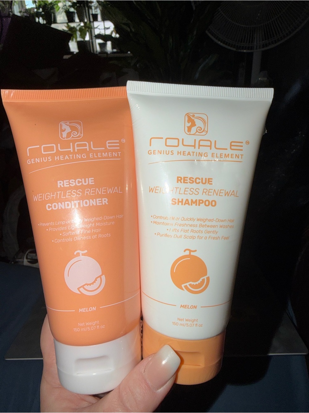 Royale Rescue Weightless Renewal Shampoo & Conditioner - Melon MSRP:$150